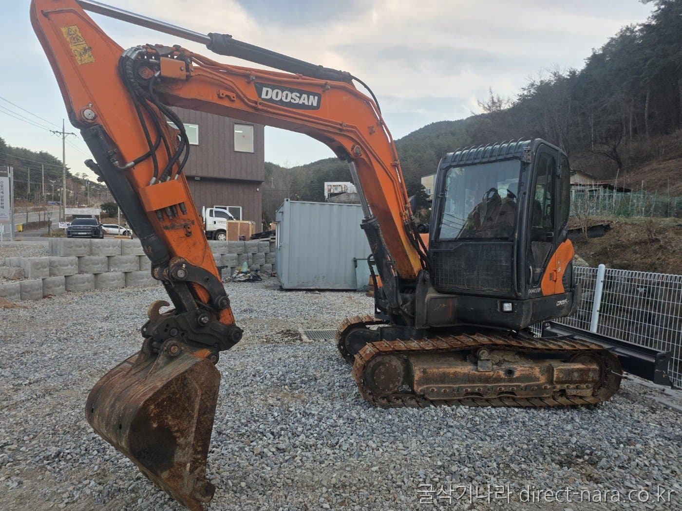 Doosan (Develon) DX55MT5