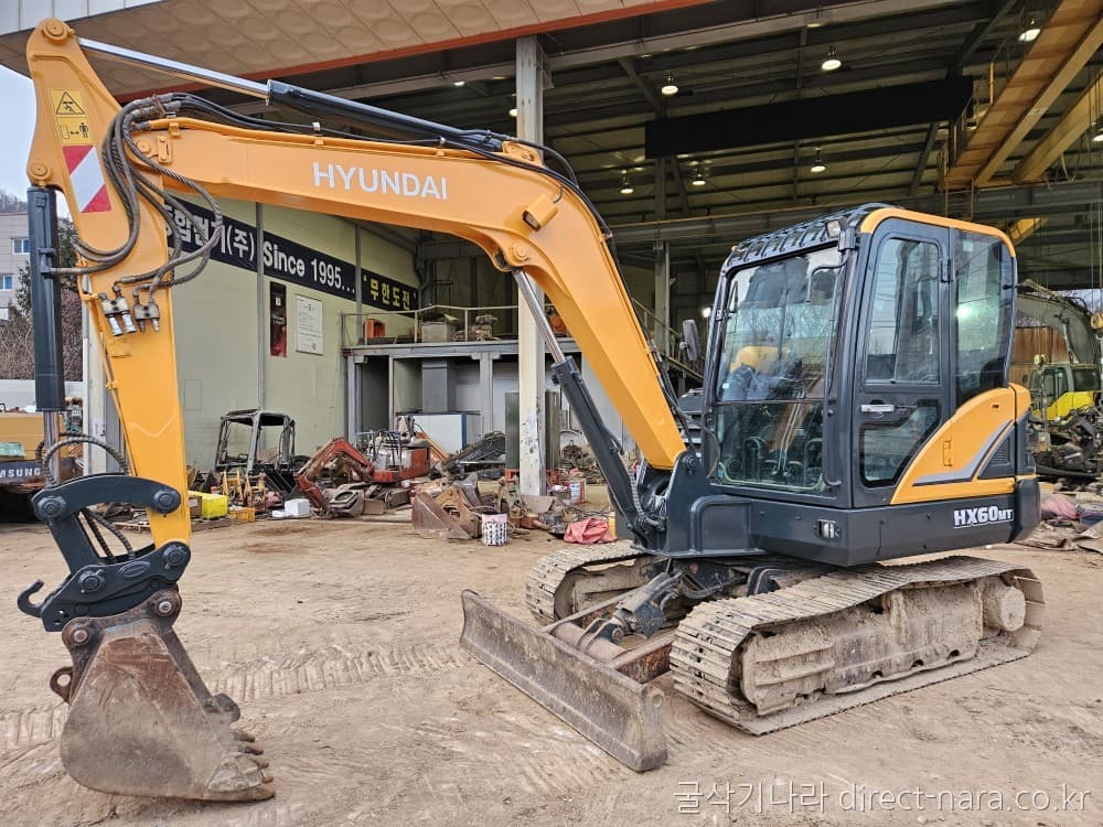 HD Hyundai HX60MT