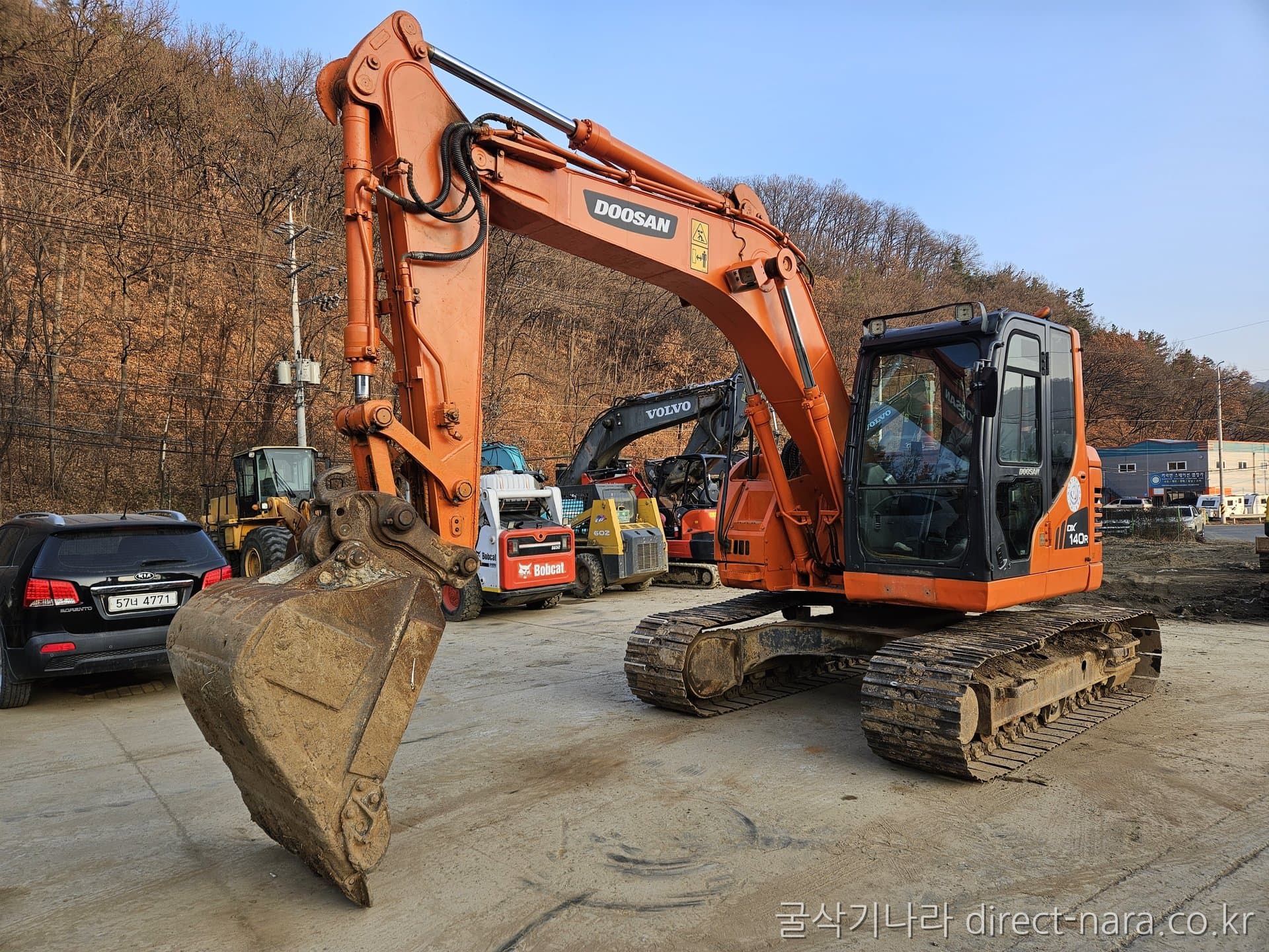 Doosan (Develon) DX140R