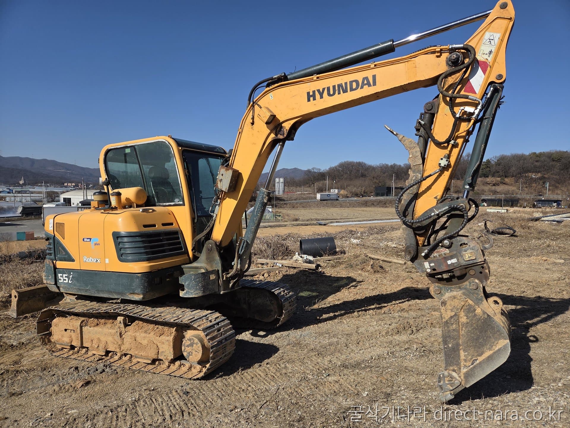 HD Hyundai R55I