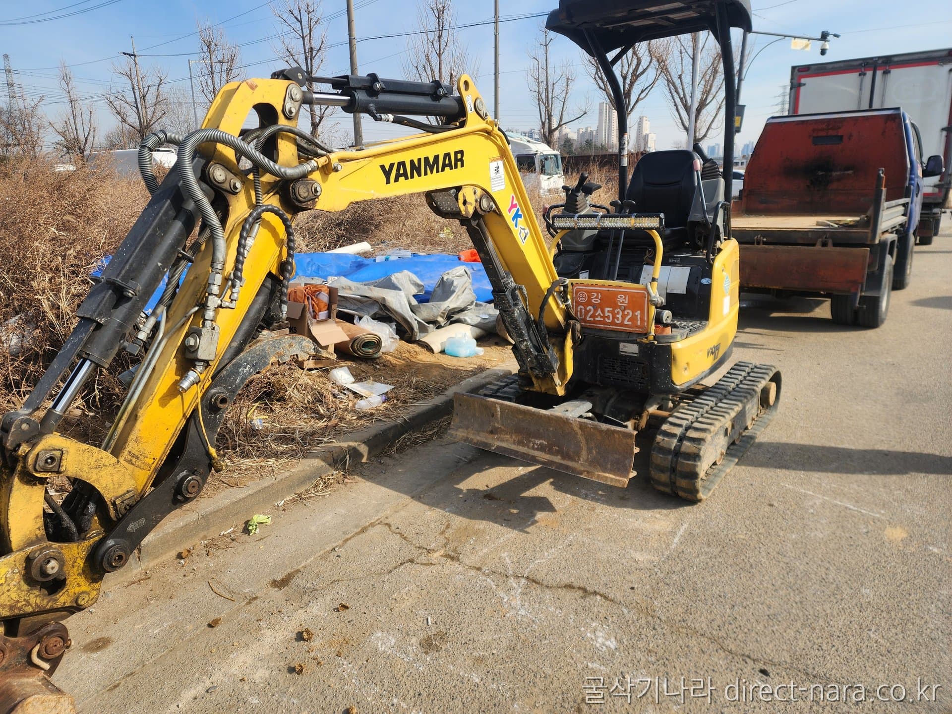 Экскаватор Yanmar