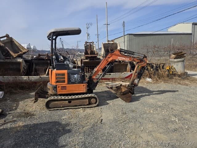 Hitachi ZX17U-5A