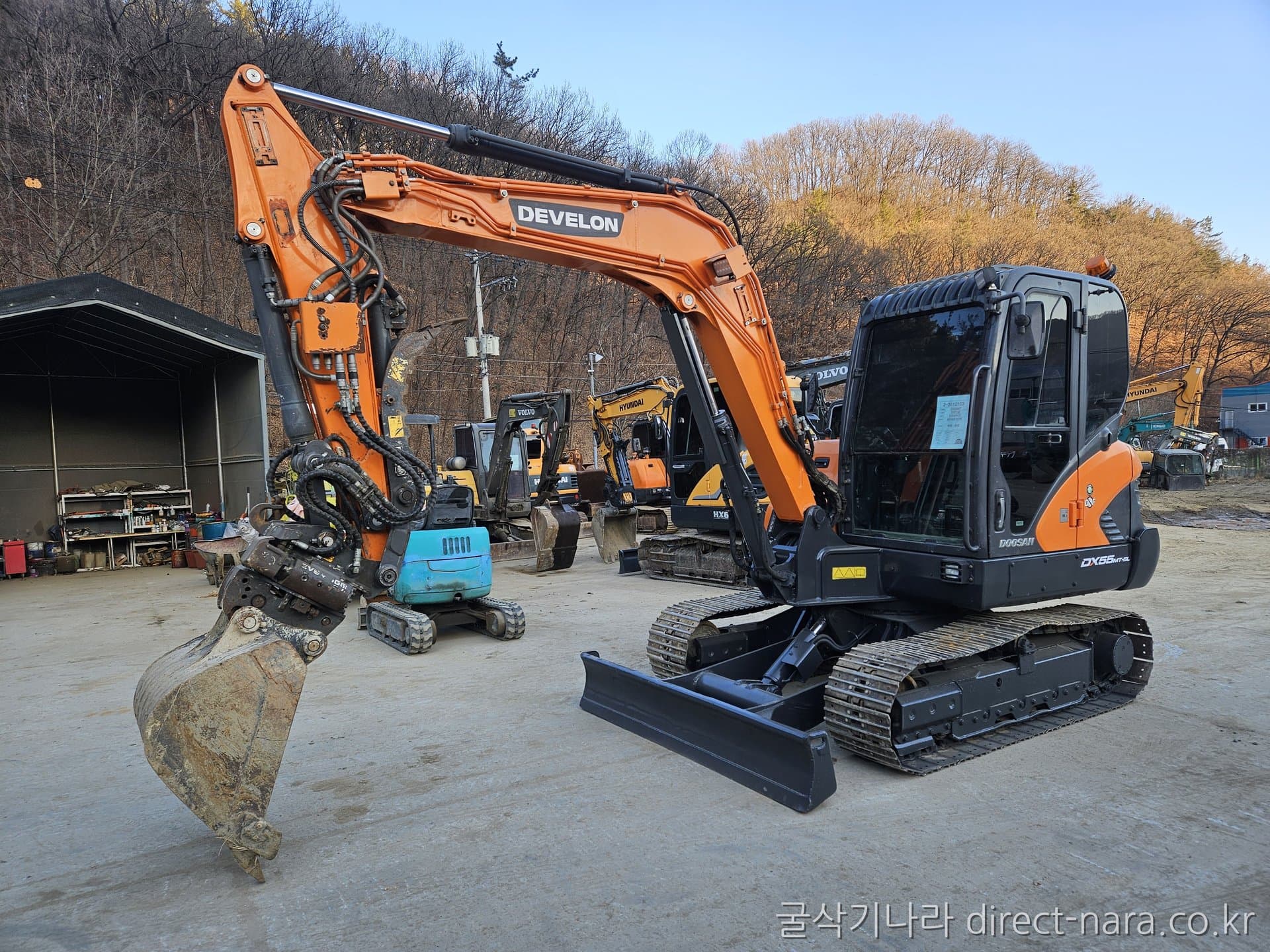 Doosan (Develon) DX55MT