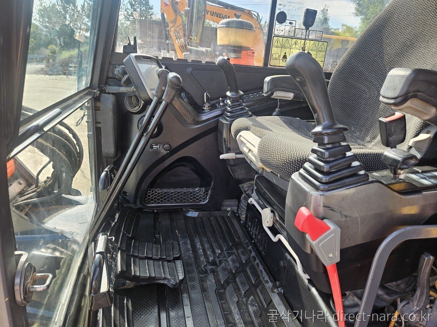 Doosan (Develon) DX55