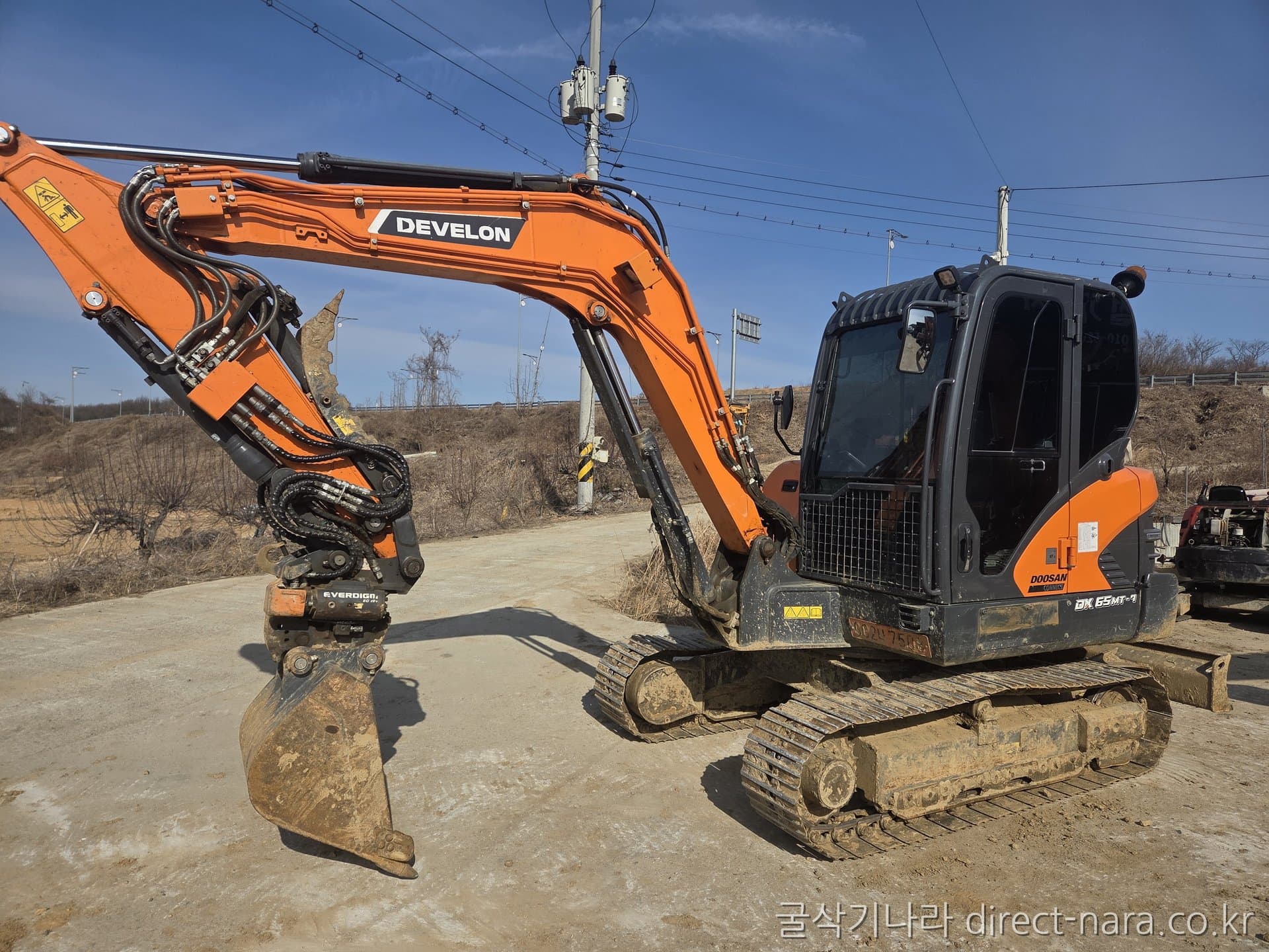 Doosan (Develon) DX65