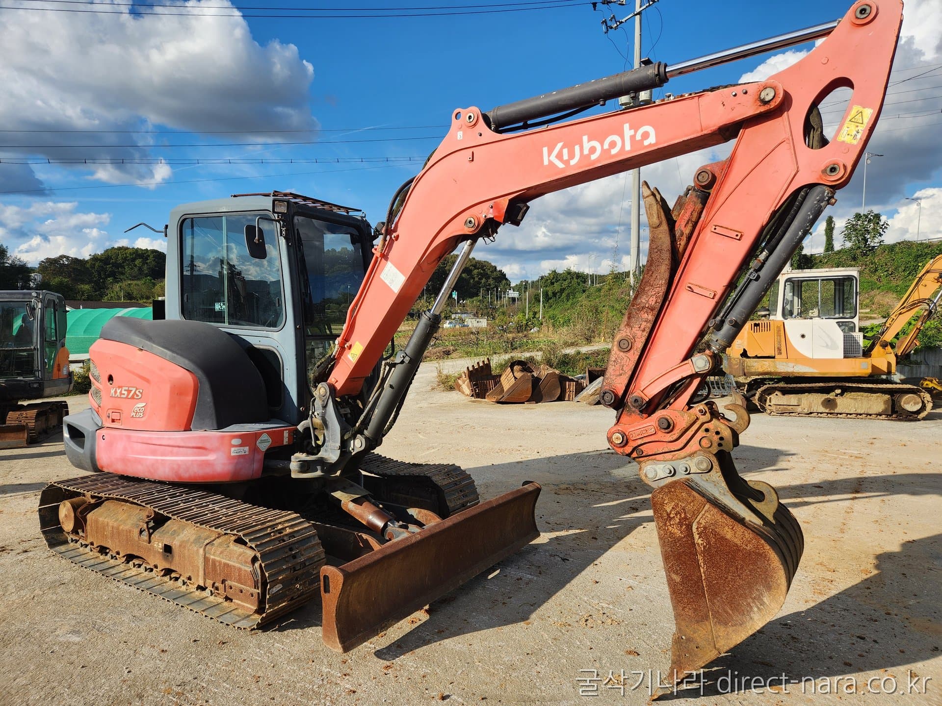Kobelco KX57