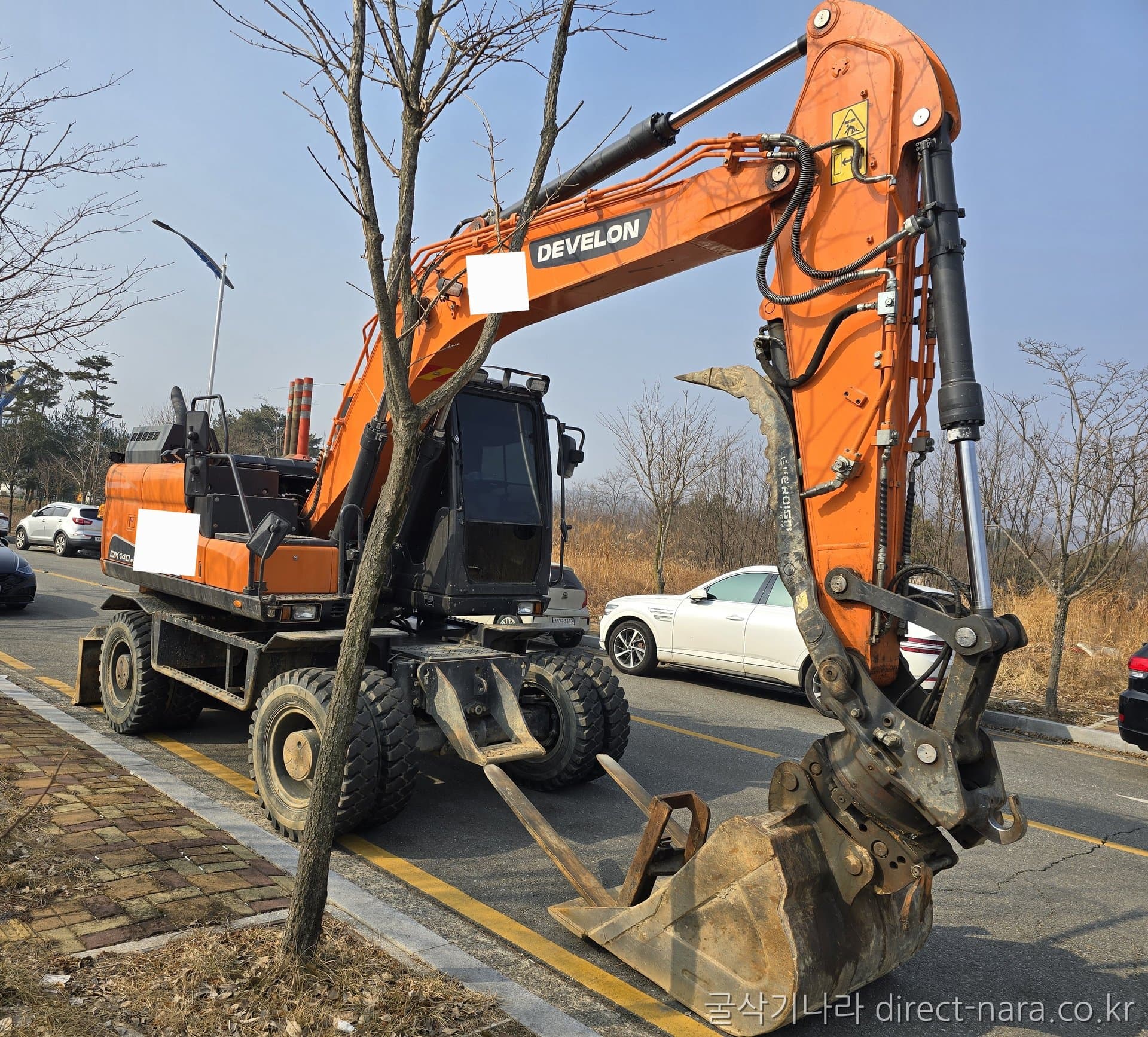 Doosan (Develon) DX140W5L