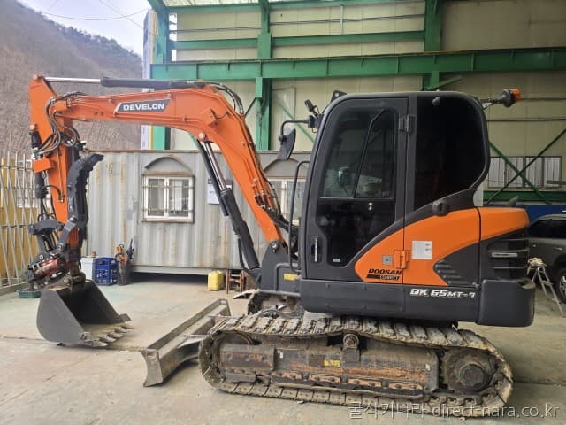 Doosan (Develon) DX65MT-7