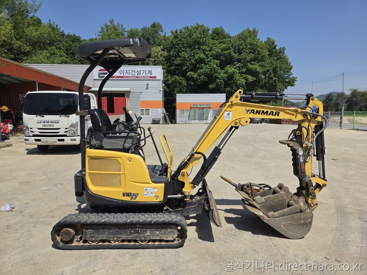 Yanmar VIO17