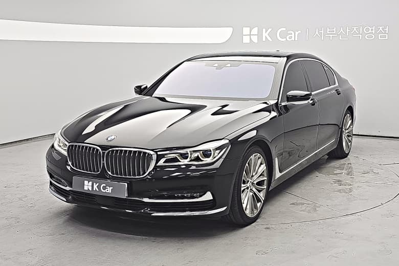 BMW 7-Series (G11), 2016