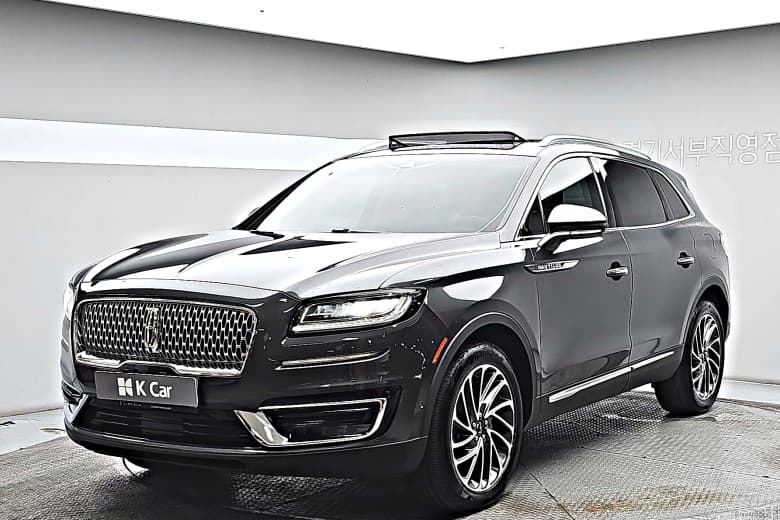 Lincoln Nautilus, 2020