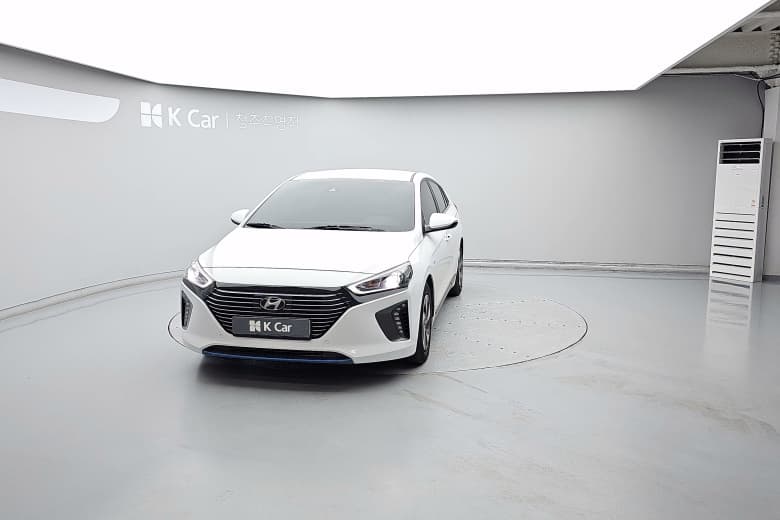 Hyundai Ioniq Hybrid, 2018