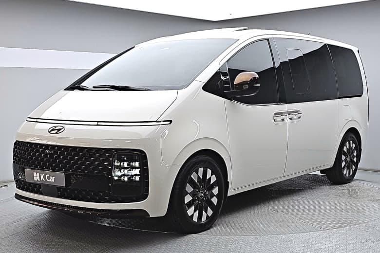 Hyundai Staria, 2021