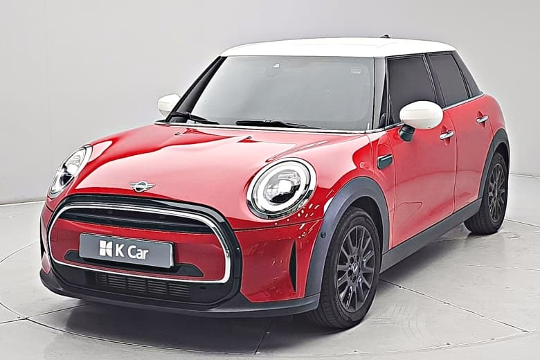 Mini Cooper (3 Gen F/L) 5-Door, 2023