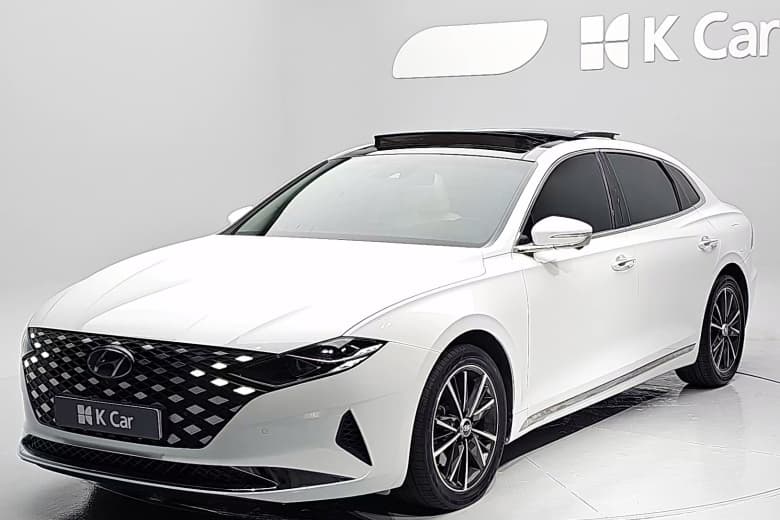 Hyundai The New Grandeur, 2022