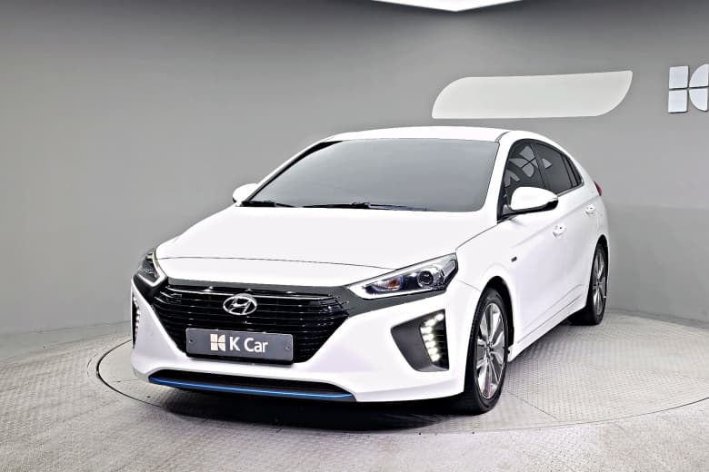 Hyundai Ioniq Hybrid, 2016