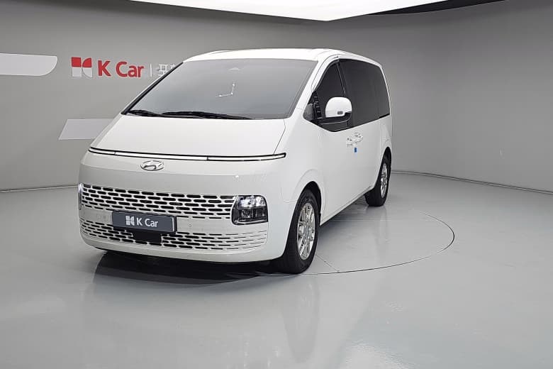 Hyundai Staria, 2023