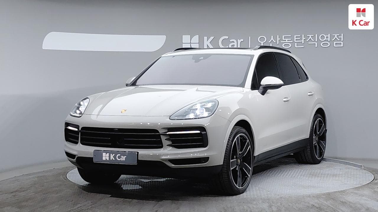Porsche The New Cayenne (PO536), 2022