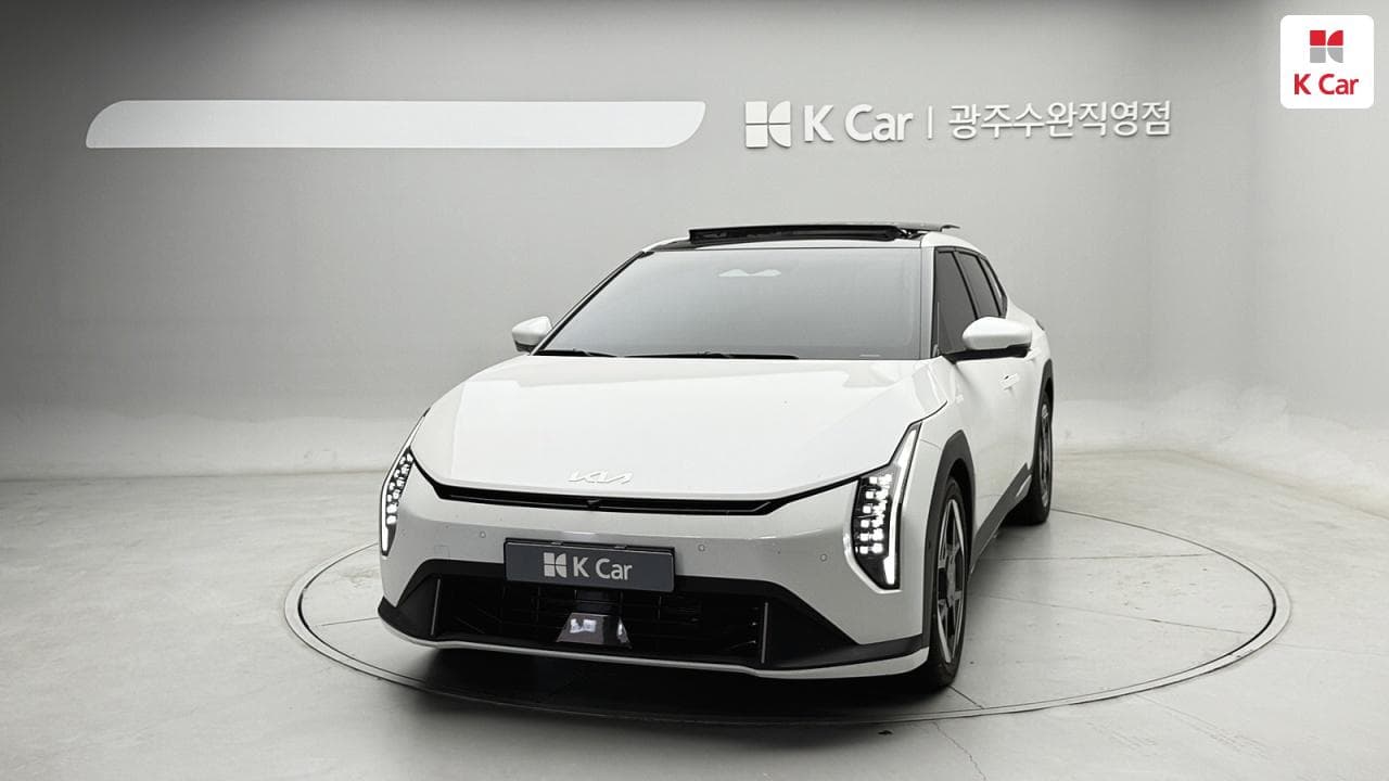 Kia EV4, 2025