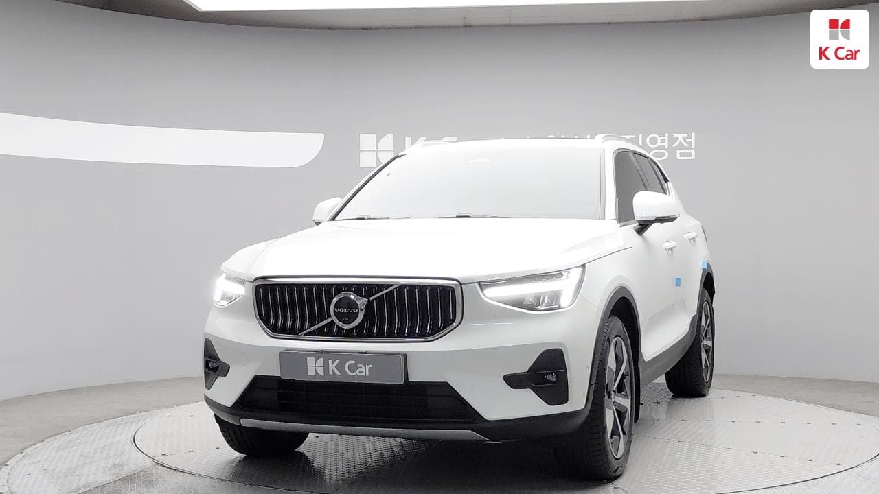 Volvo XC40, 2023
