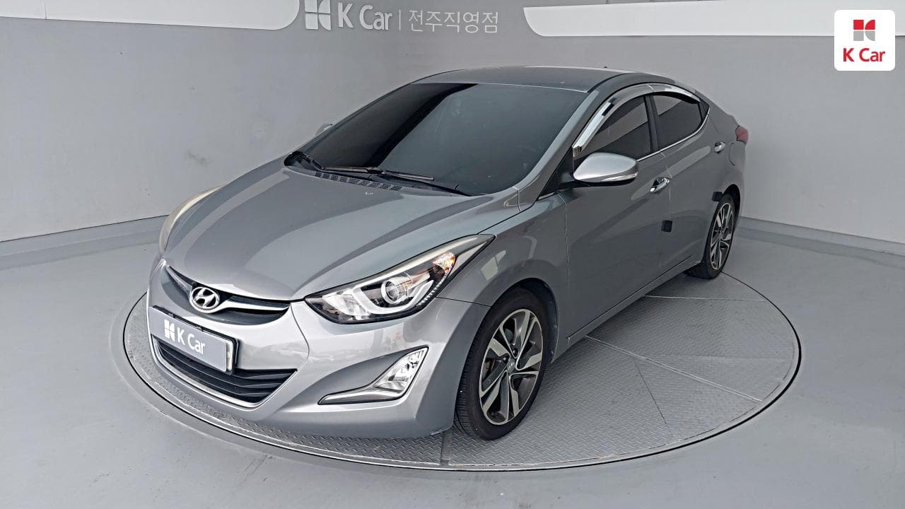 Hyundai The New Elantra, 2015