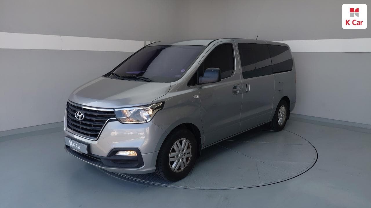Hyundai The New Grand Starex, 2018