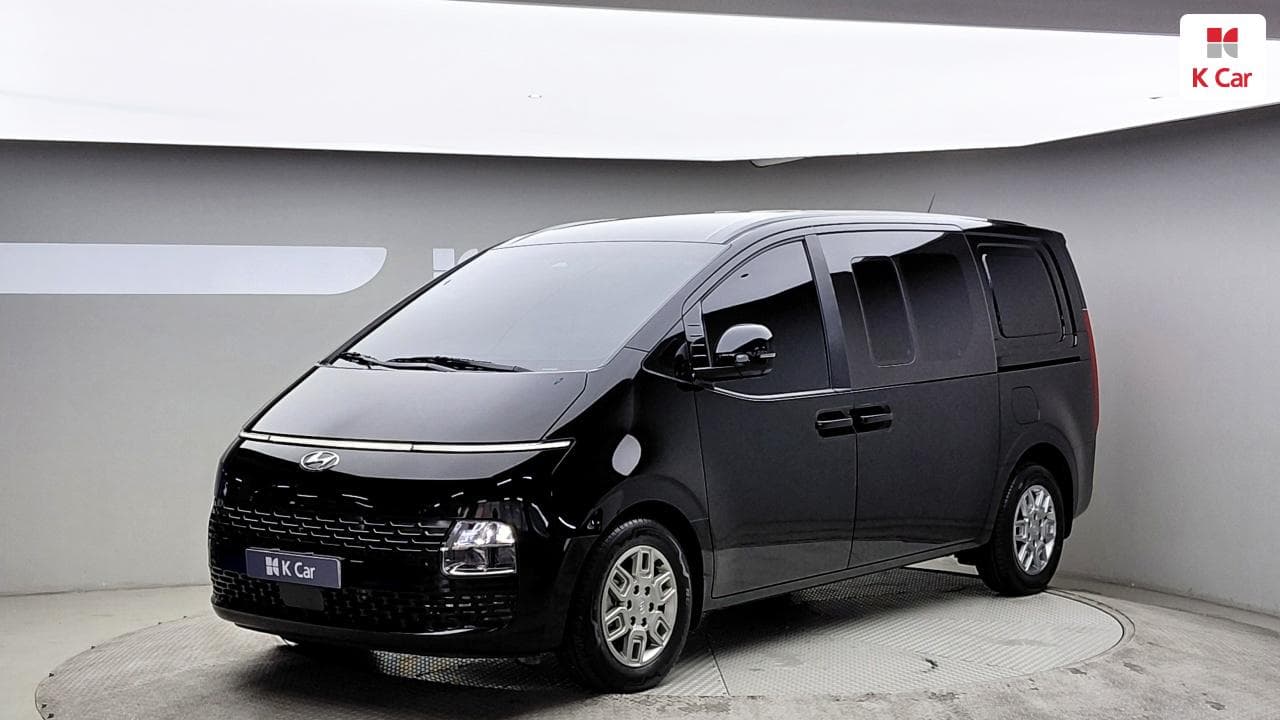 Hyundai Staria, 2023