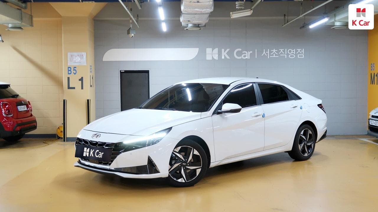 Hyundai Elantra (CN7), 2021