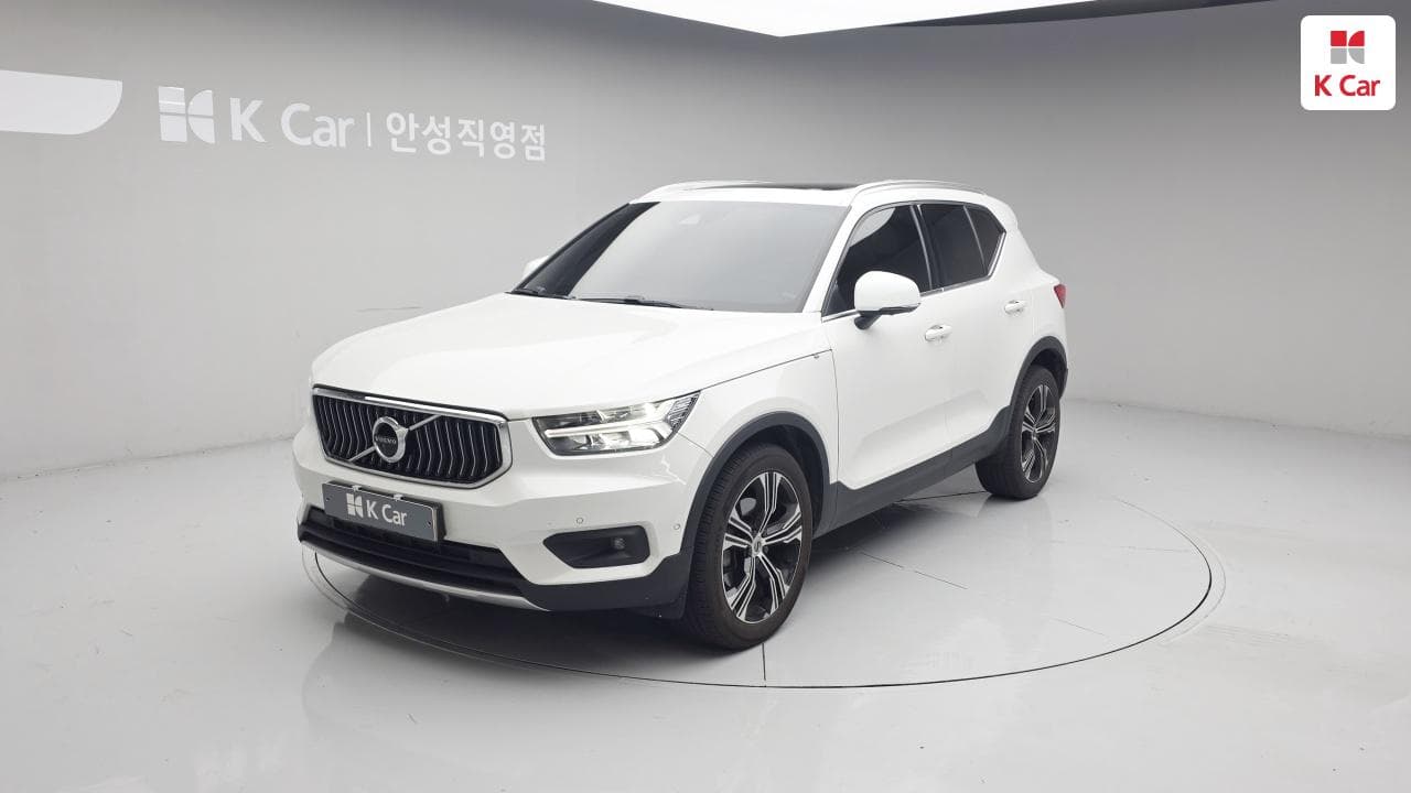 Volvo XC40, 2021