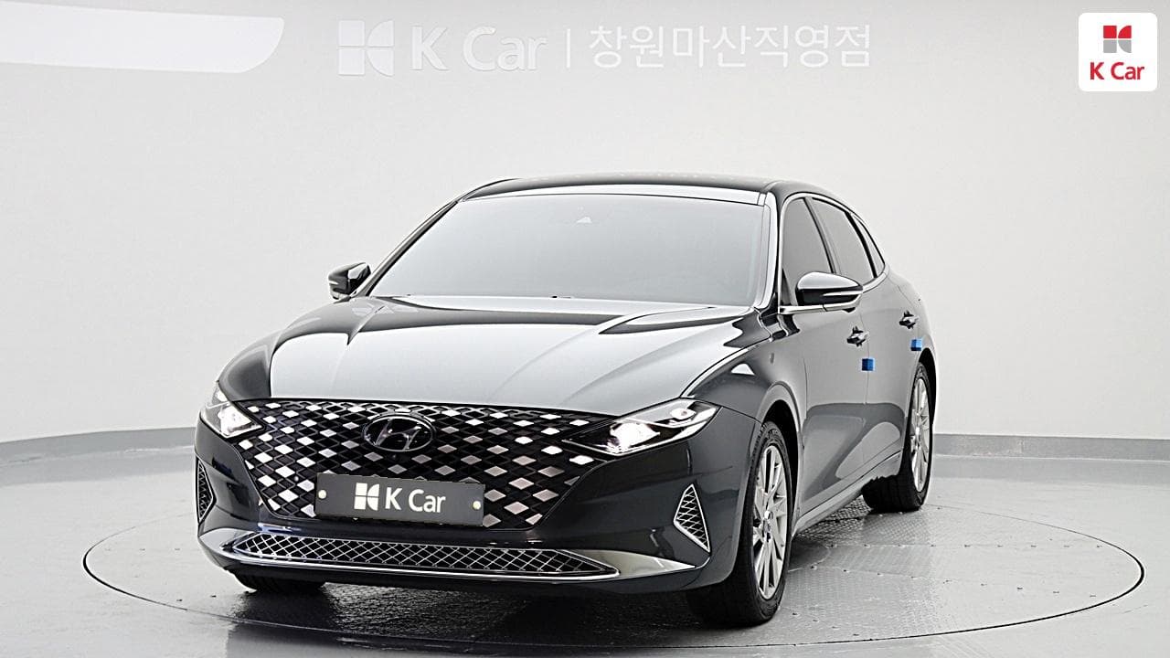 Hyundai The New Grandeur Hybrid, 2022