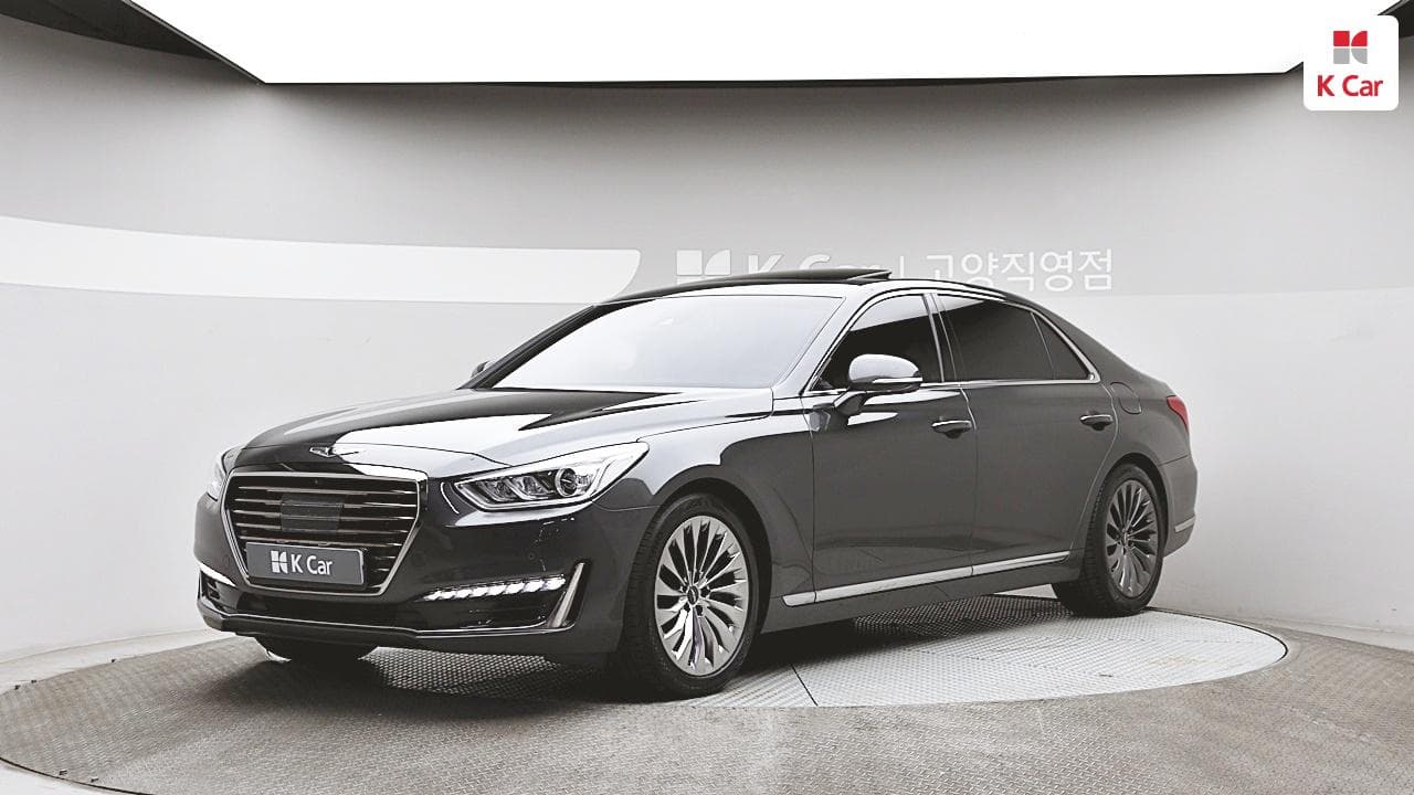 Genesis EQ900, 2018