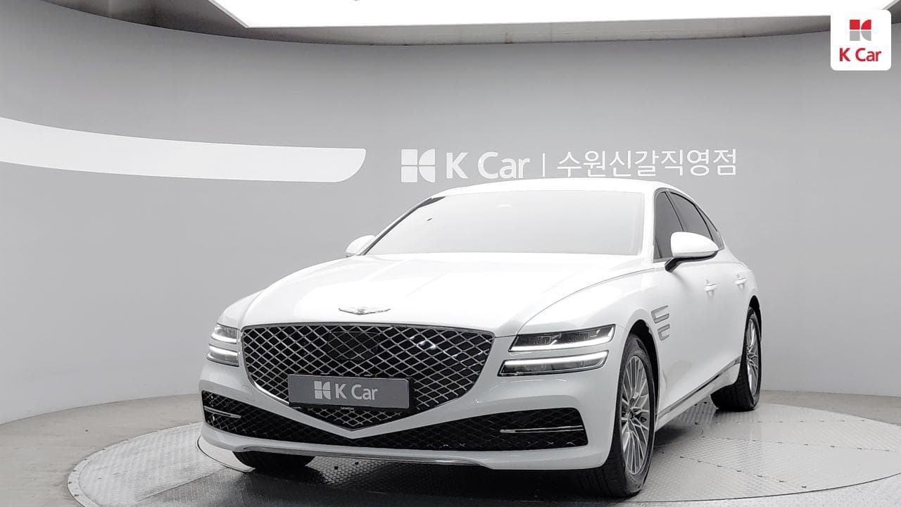 Genesis G80 (RG3 F/L), 2024