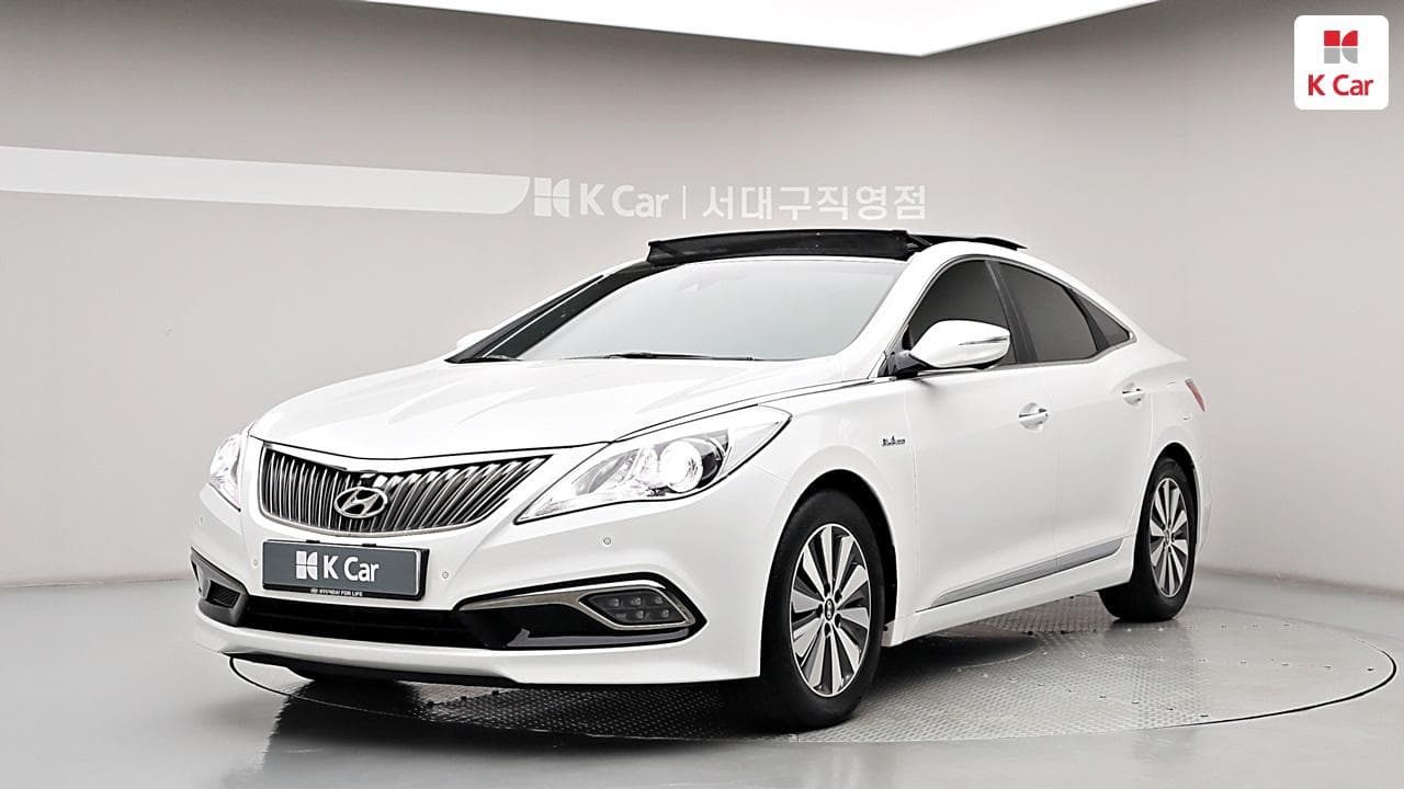 Hyundai Grandeur HG Hybrid, 2015
