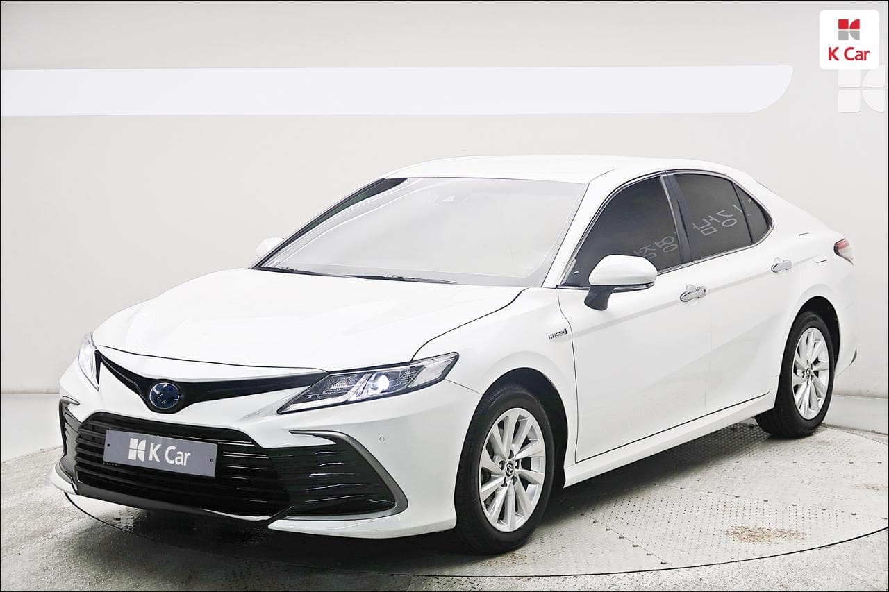 Toyota Camry (XV70), 2023