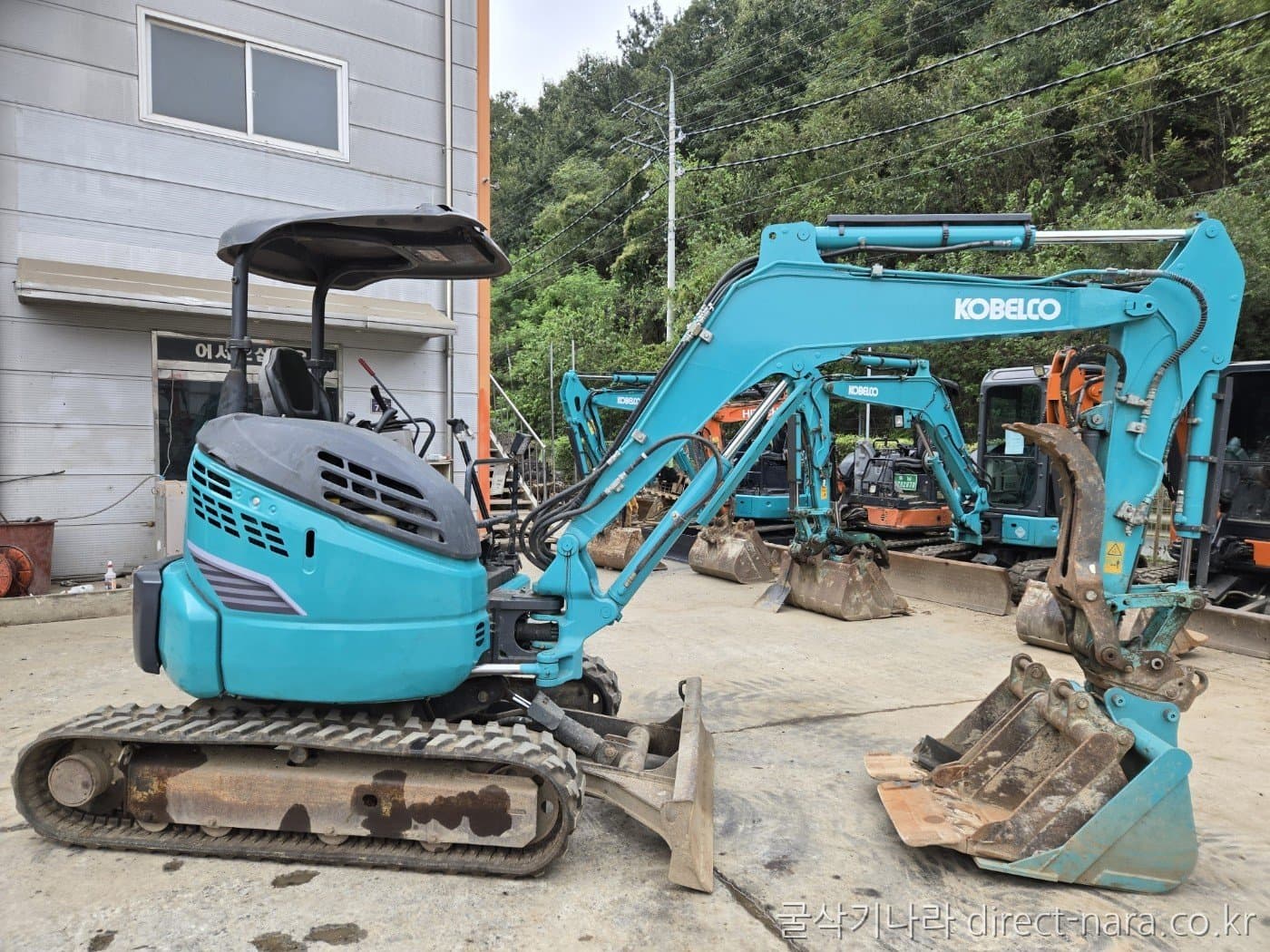 Kobelco SK35