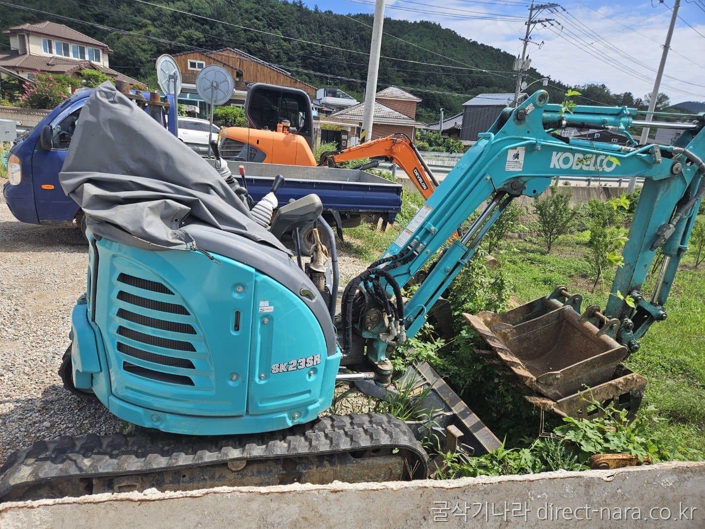 Kobelco SK23SR