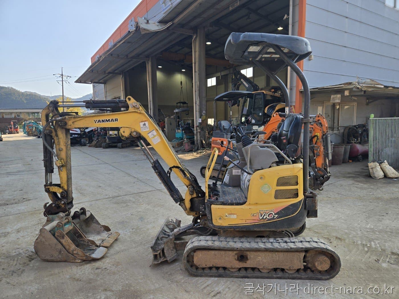 Yanmar VIO17