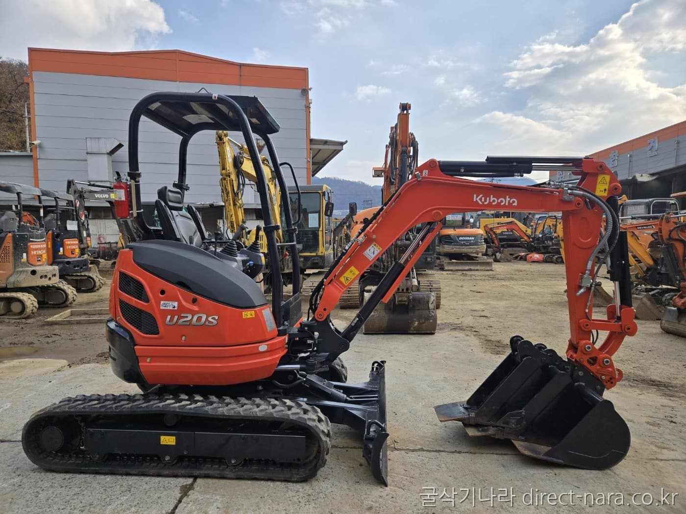 Kubota U20
