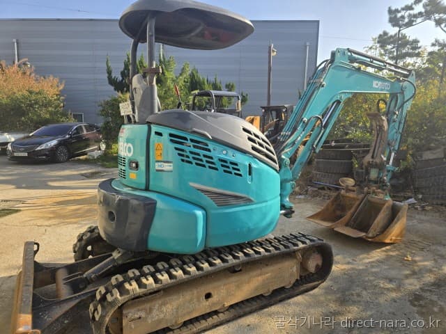 Kobelco SK35SR