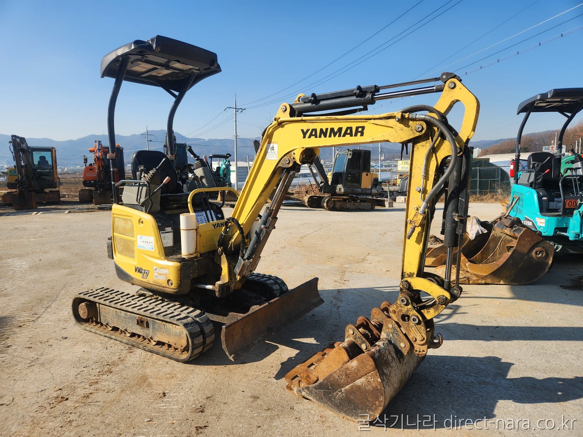 Yanmar VIO17