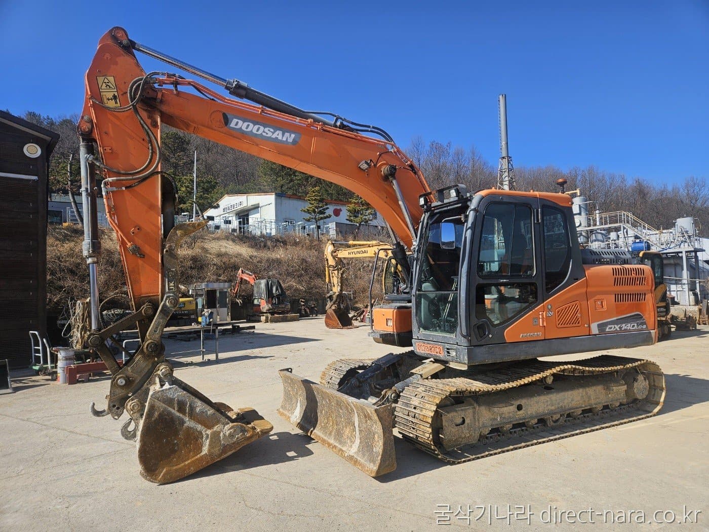 Doosan (Develon) DX140LC-5