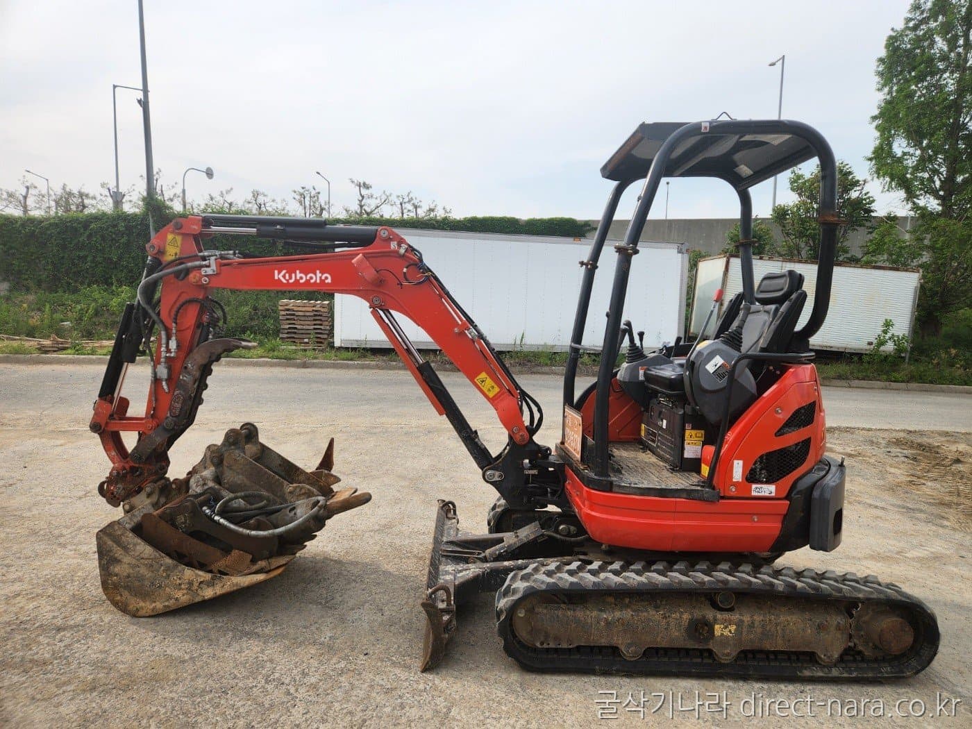 Kubota U20