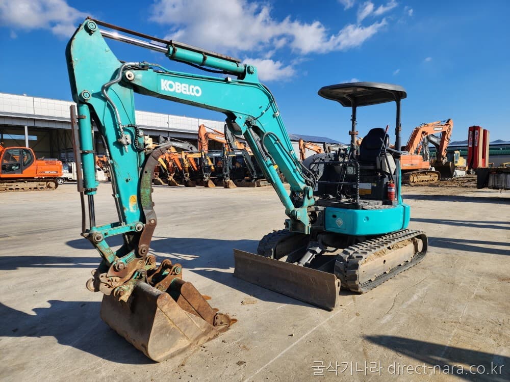 Kobelco SK35
