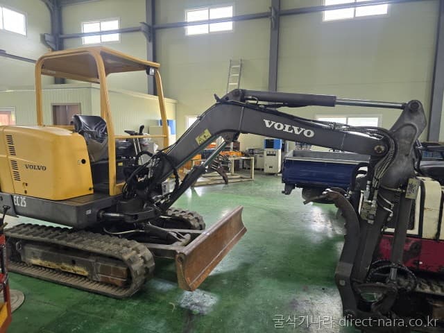 Volvo EC25