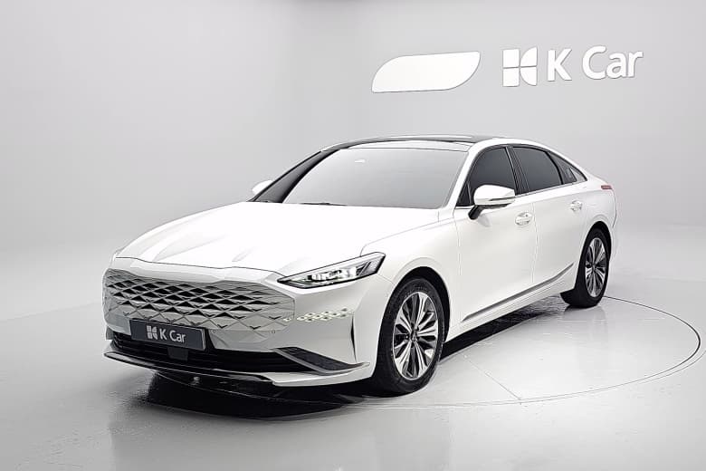 Kia K8 Hybrid, 2022