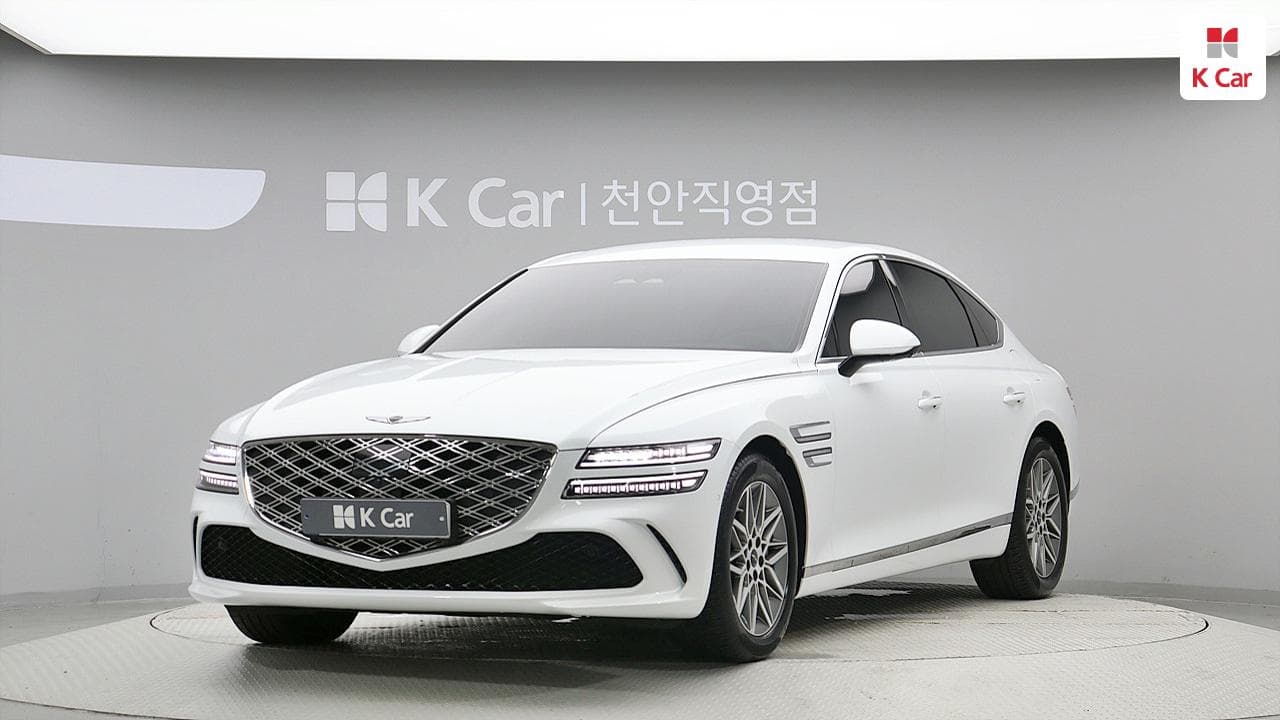 Genesis G80 (RG3 F/L), 2024