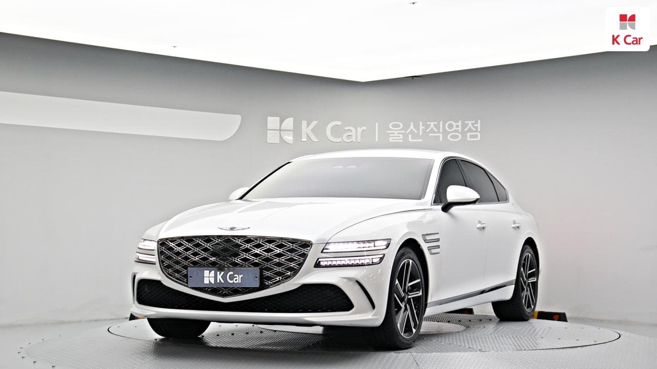 Genesis G80 (RG3 F/L), 2024