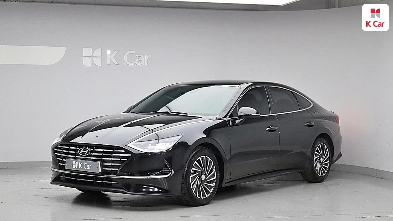 Hyundai 쏘나타 DN8 하이브리드, 2021