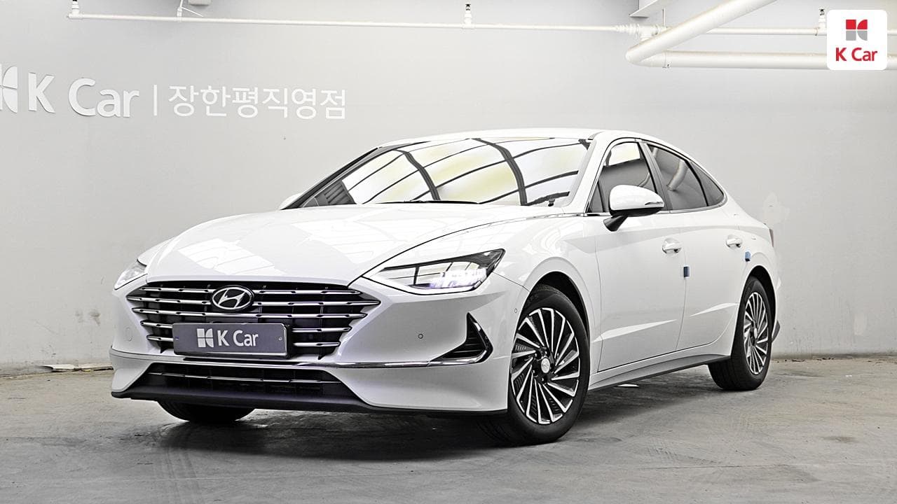 Hyundai 쏘나타 DN8 하이브리드, 2021