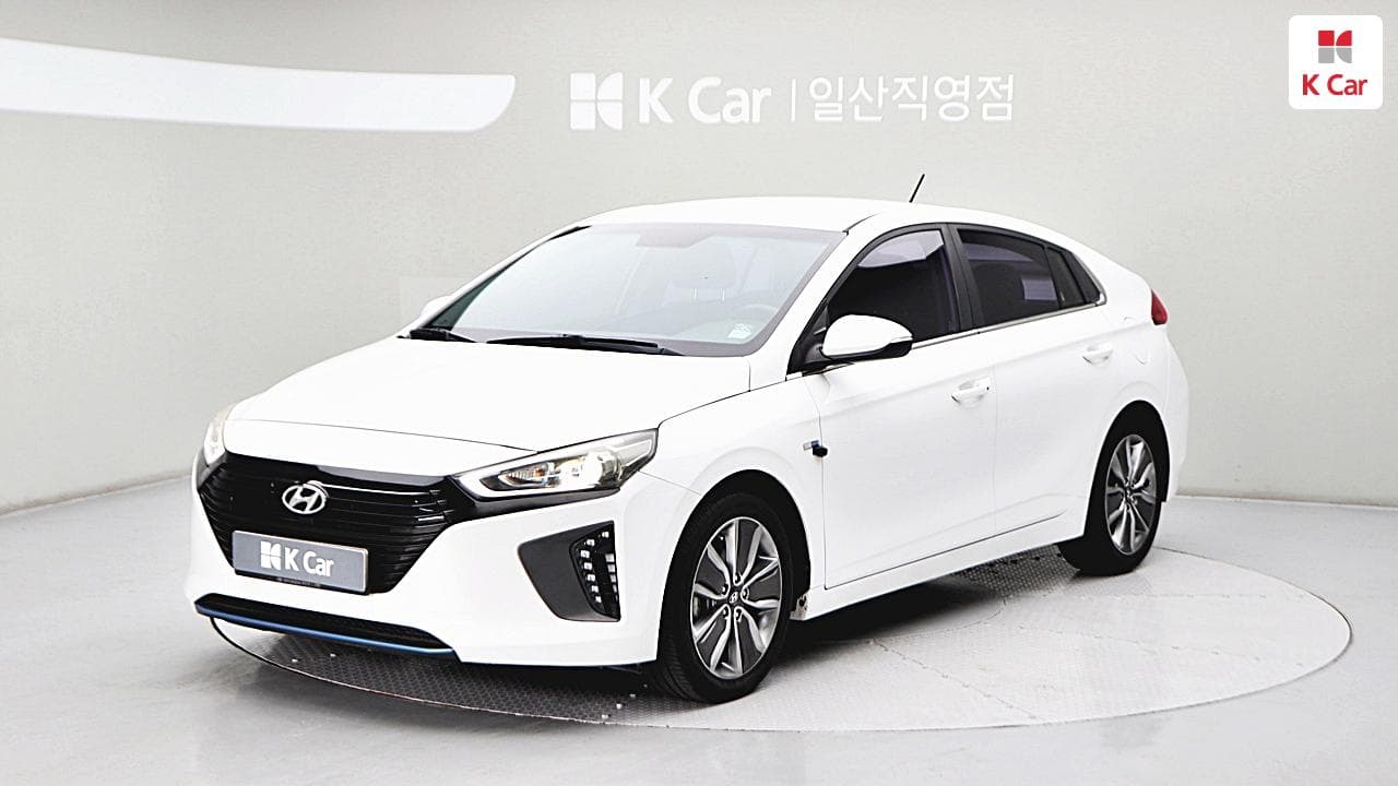 Hyundai Ioniq Hybrid, 2016